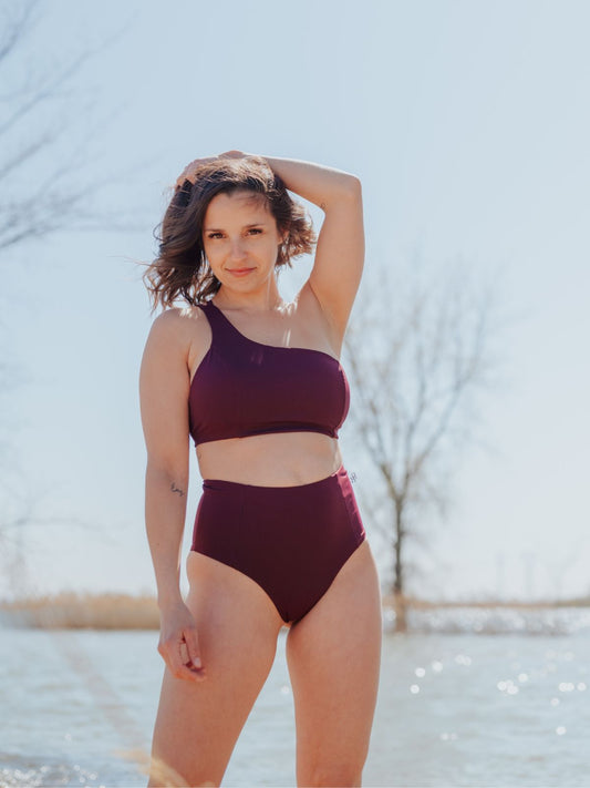 Rosé-Collection-swimwear-maillot-haut-claire-tissus-écologique-fait-montreal-local-éthique-eco-responsable-québec