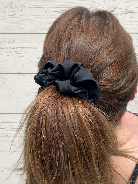 Rosé-Collection-swimwear-chouchou-cheveux-tissus-écologique-fait-montreal-local-éthique-eco-responsable-québec