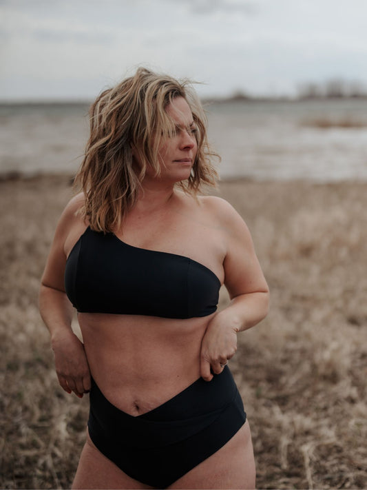 Rosé-Collection-swimwear-maillot-bas-josee-tissus-écologique-fait-montreal-local-éthique-eco-responsable-québec